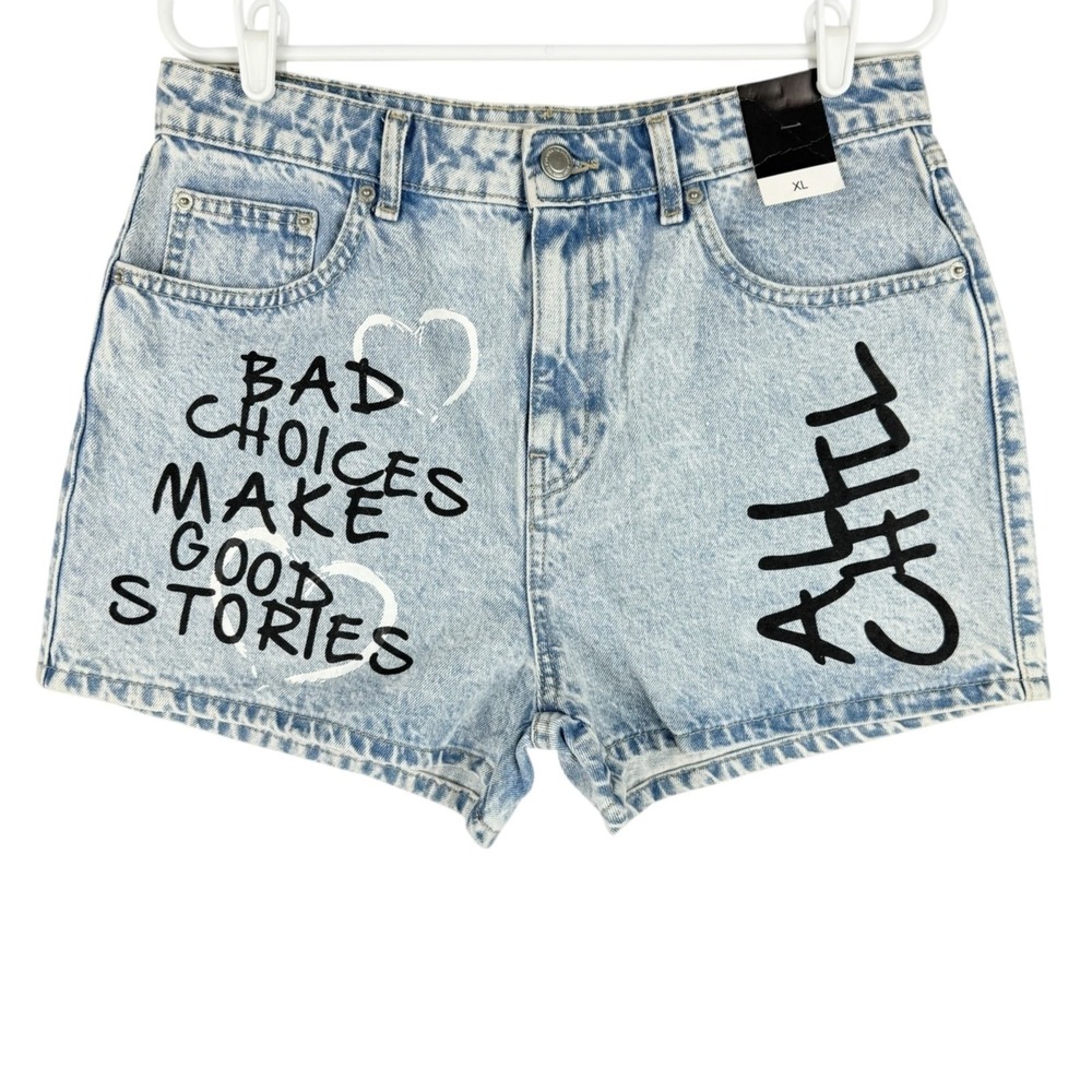 FB Sister Women's Blue Denim Shorts Size XL Text-Print Zip Closure 5-Pockets NWT